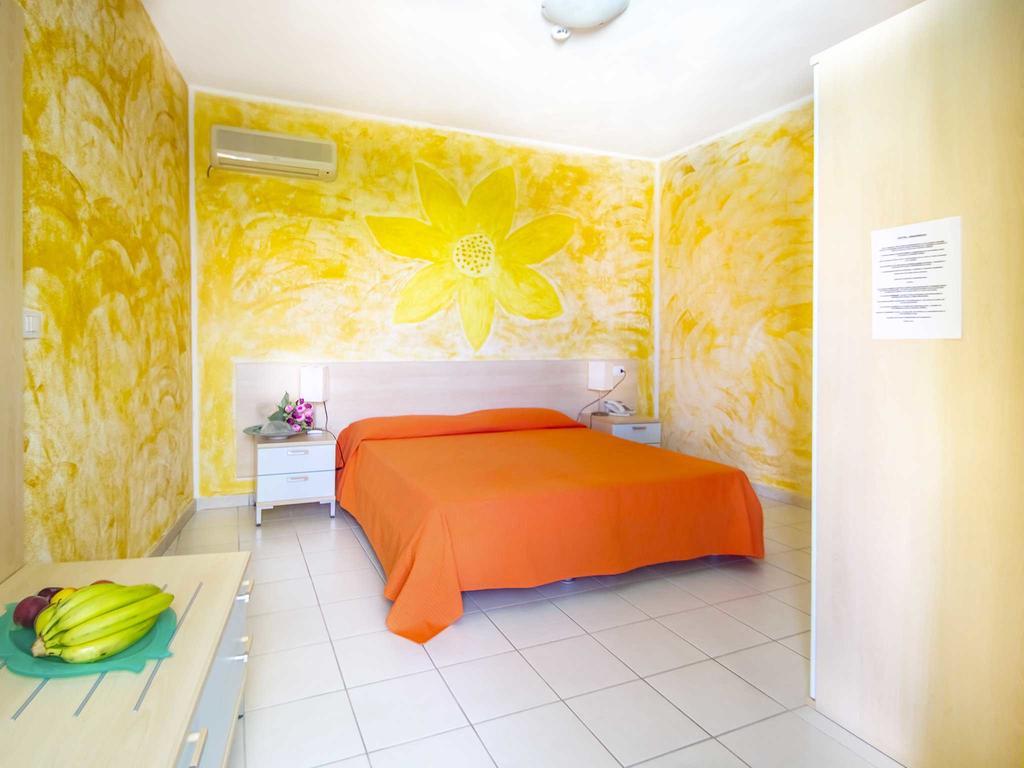 Hotel Ariadimari Valledoria Kültér fotó