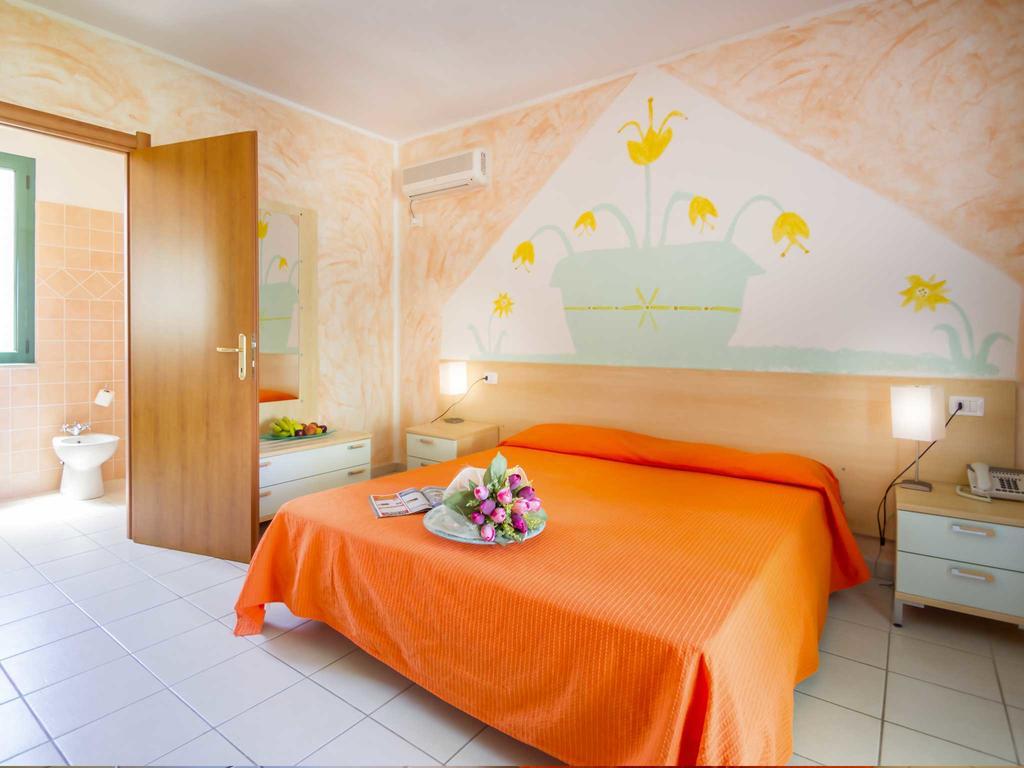 Hotel Ariadimari Valledoria Kültér fotó