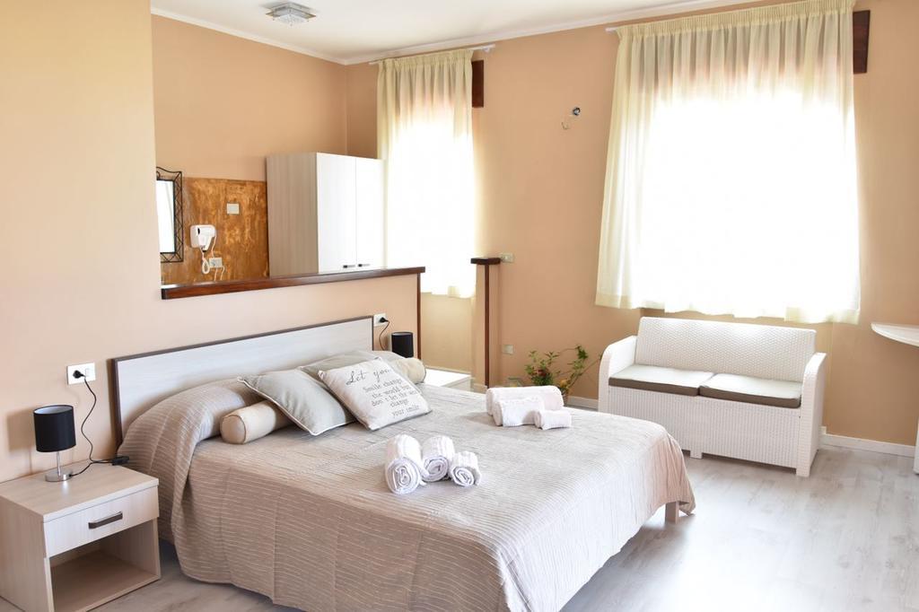 Hotel Ariadimari Valledoria Kültér fotó